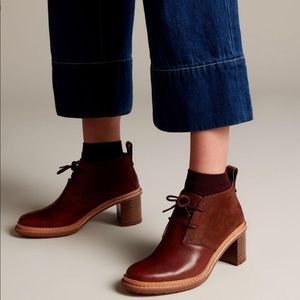 NEW Clarks 'Trace Glow' Heeled Leather Ankle Boots